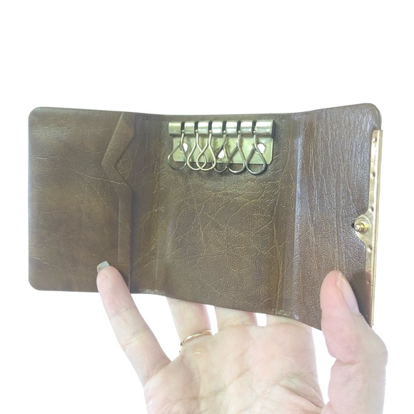 🗝 Vintage Key Holder Case - Picture 6 of 8